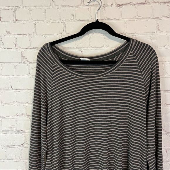 Cabi Blair Long Sleeve Top size large - Picture 2 of 6